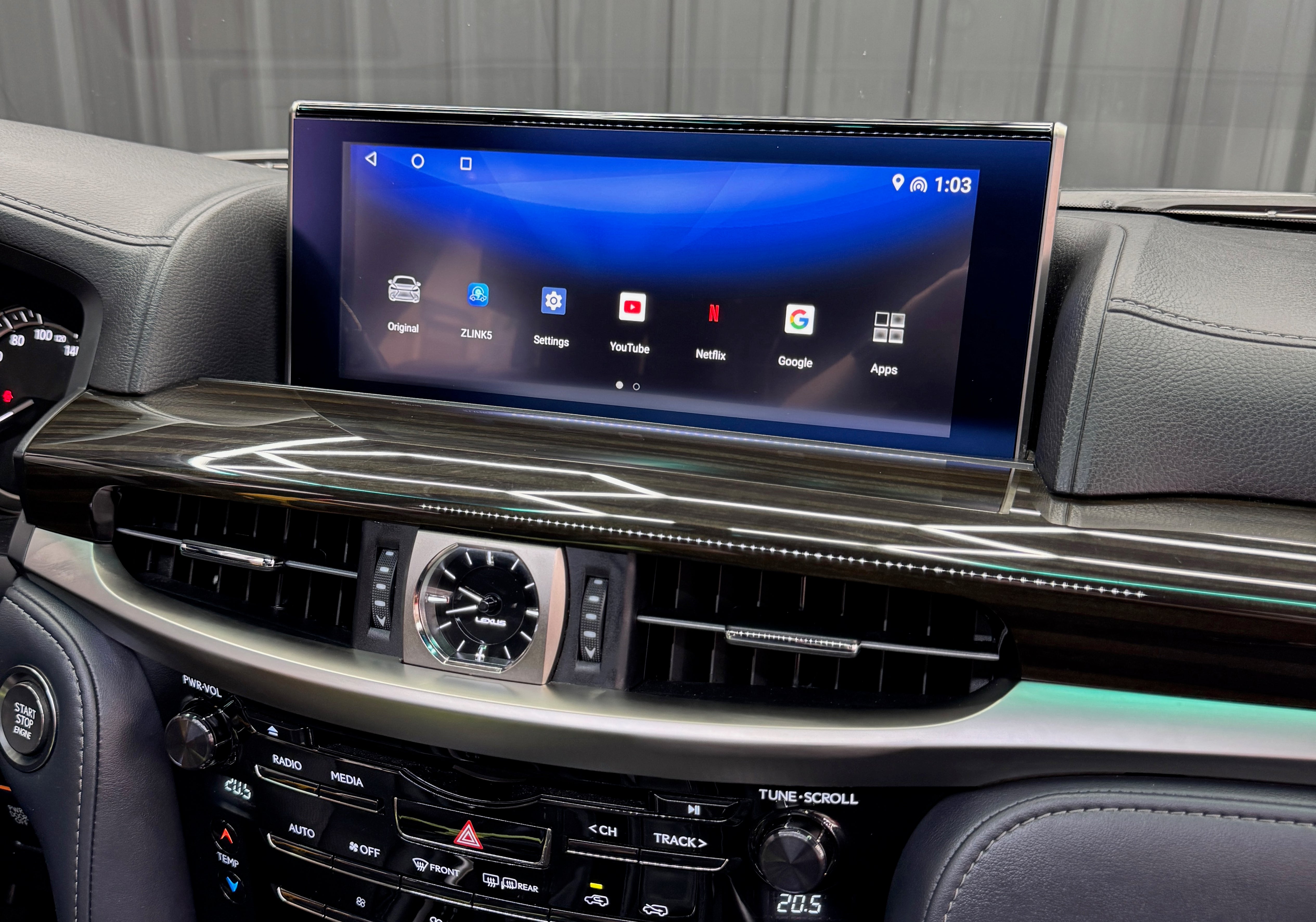 Lexus LX570 (2016-2021) Android OS Interface