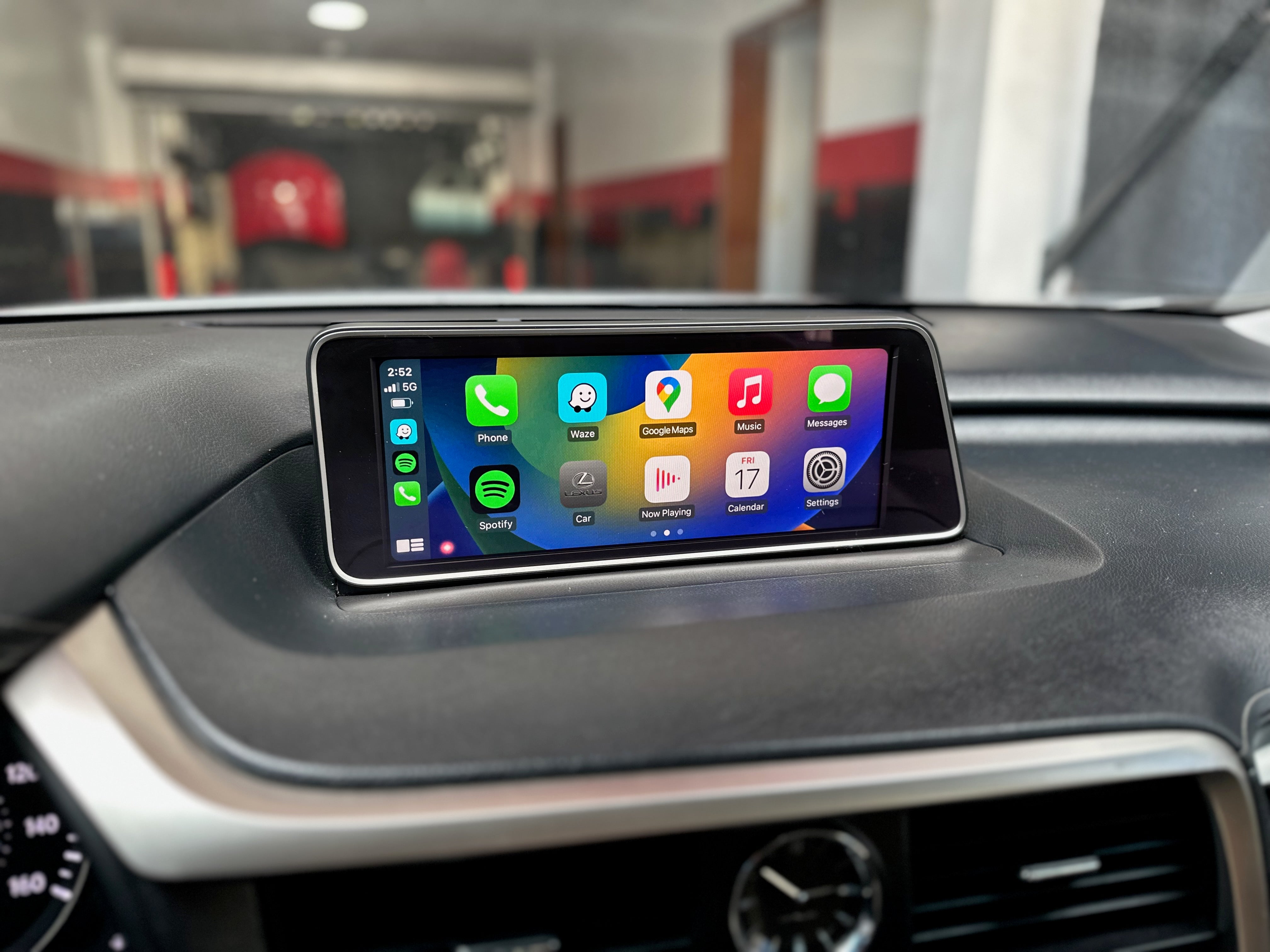 Vehicles with Mouse/Small Trackpad (CarPlay + Android Auto Interface)