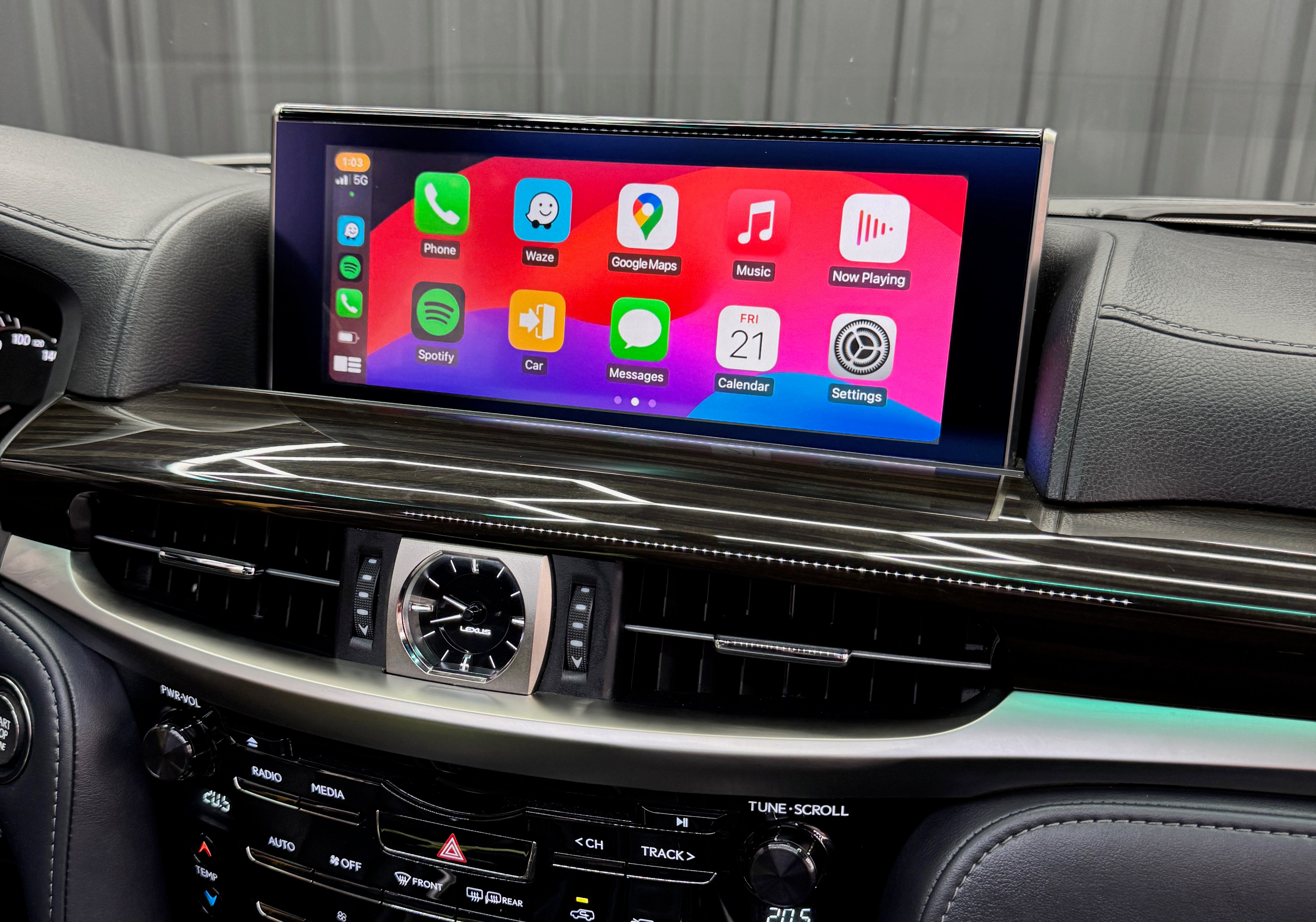 Lexus LX 2016-2021 Carplay 